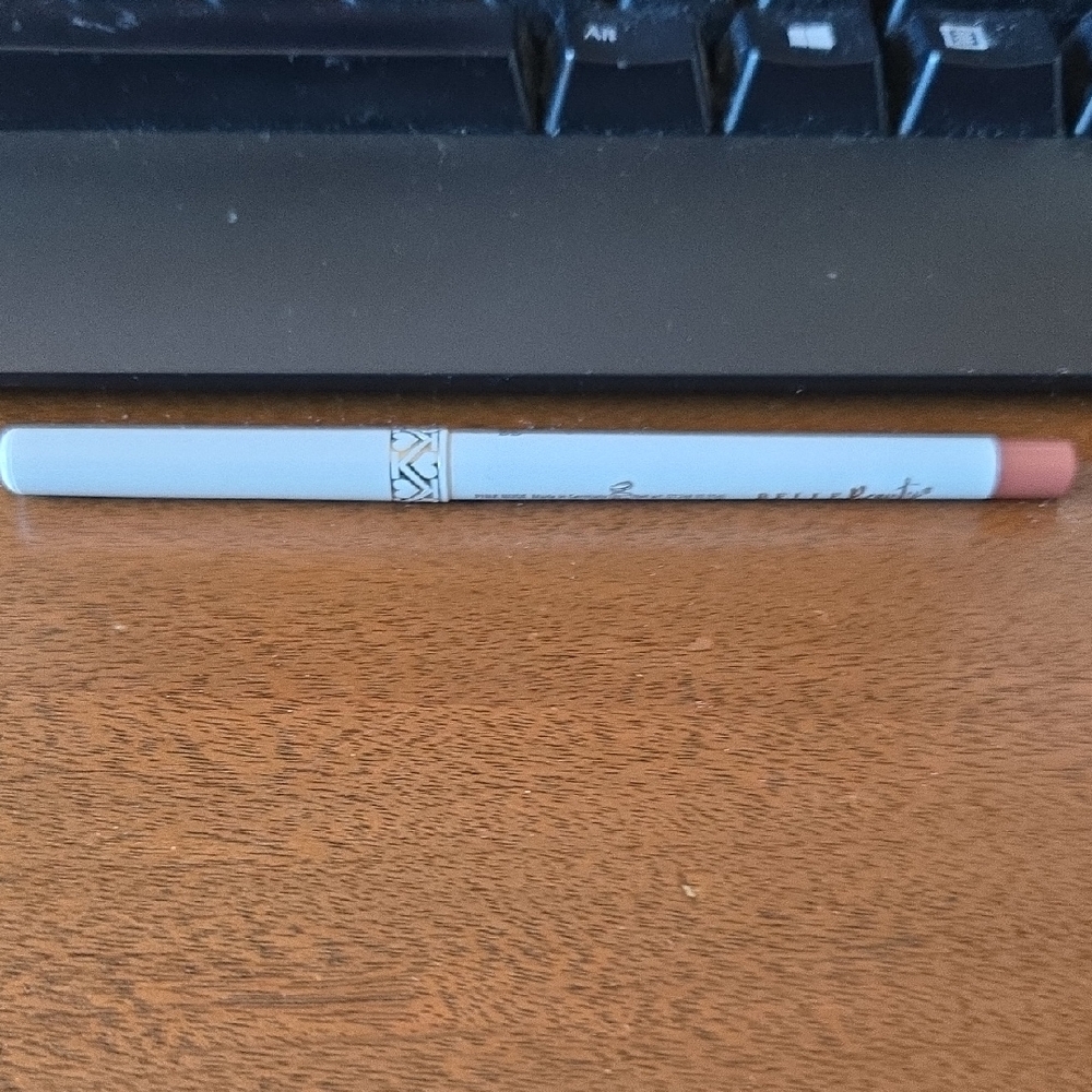 Pink Nude Lip Liner Pencil